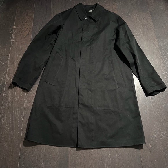 Uniqlo black 414363 BLOCKTECH coat jacket size small mens - Picture 1 of 9